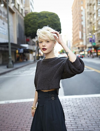 crop top sur pantalon taille haute (1)