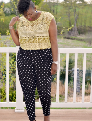 crop top sur pantalon taille haute (1)