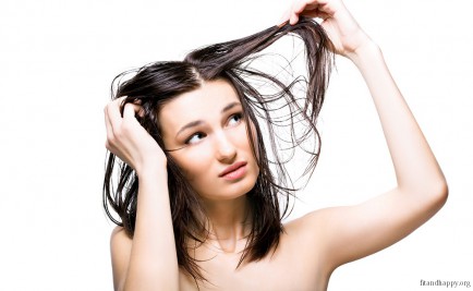 cheveux gras comment y remédier cover