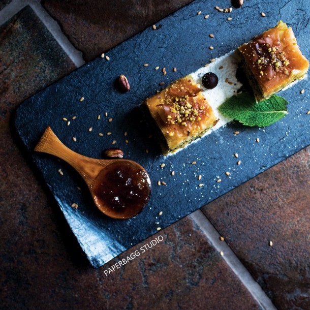 Baklawa Algérienne aux Amandes et Noix